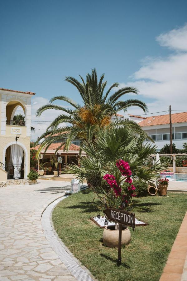 Konstantina Apartments Kávos Dış mekan fotoğraf