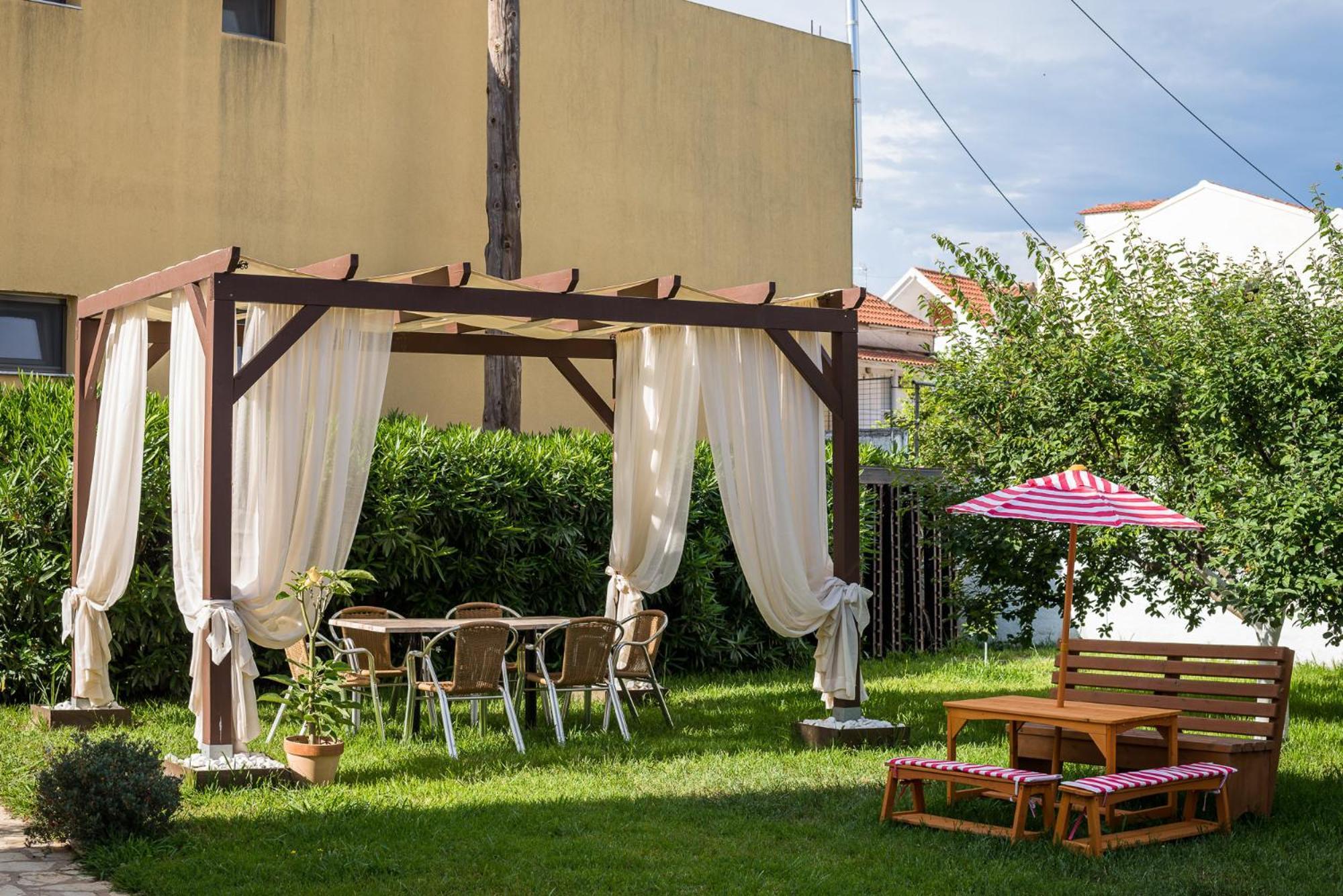 Konstantina Apartments Kávos Dış mekan fotoğraf