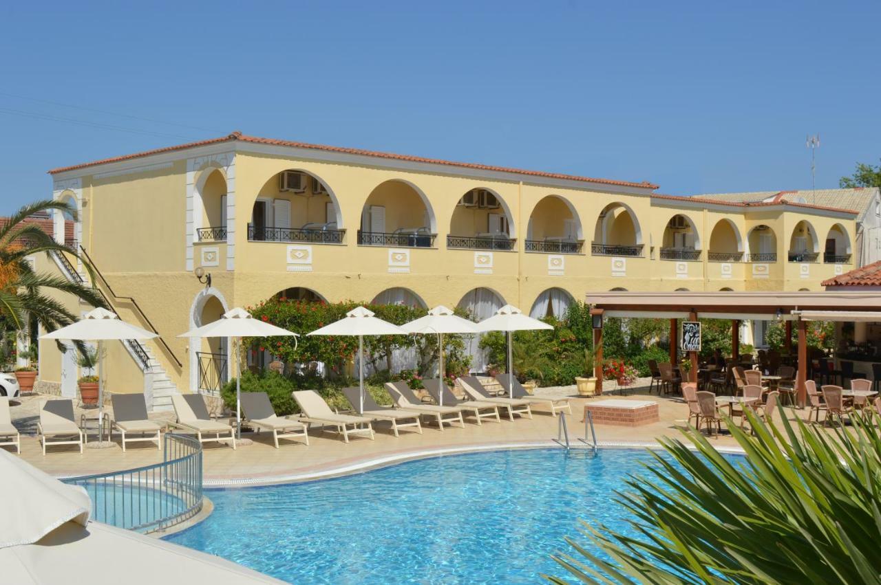 Konstantina Apartments Kávos Dış mekan fotoğraf