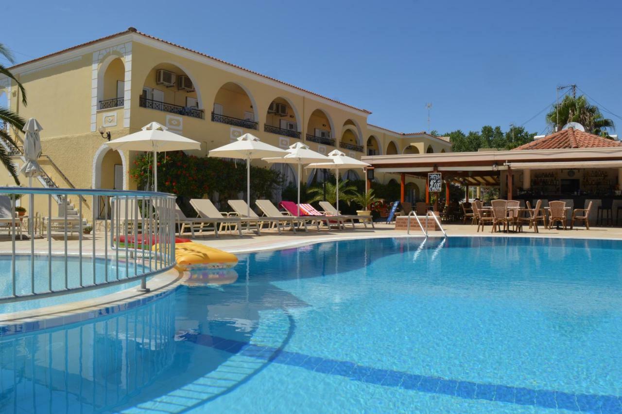 Konstantina Apartments Kávos Dış mekan fotoğraf